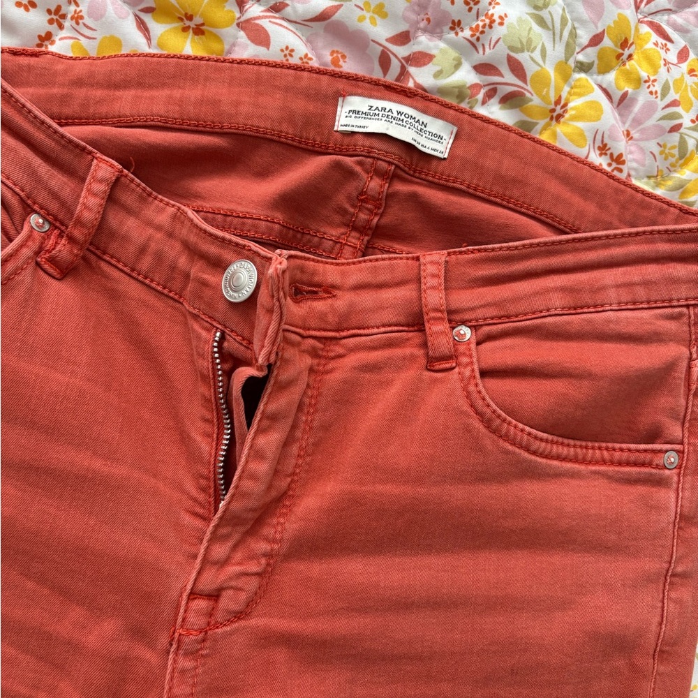 Zara Women's High Rise Salmon Jeans